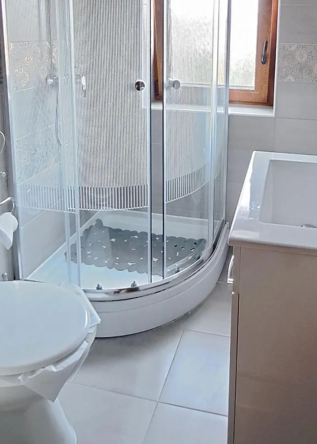 Bed & Breakfast Sobe Rooms Tea Buje